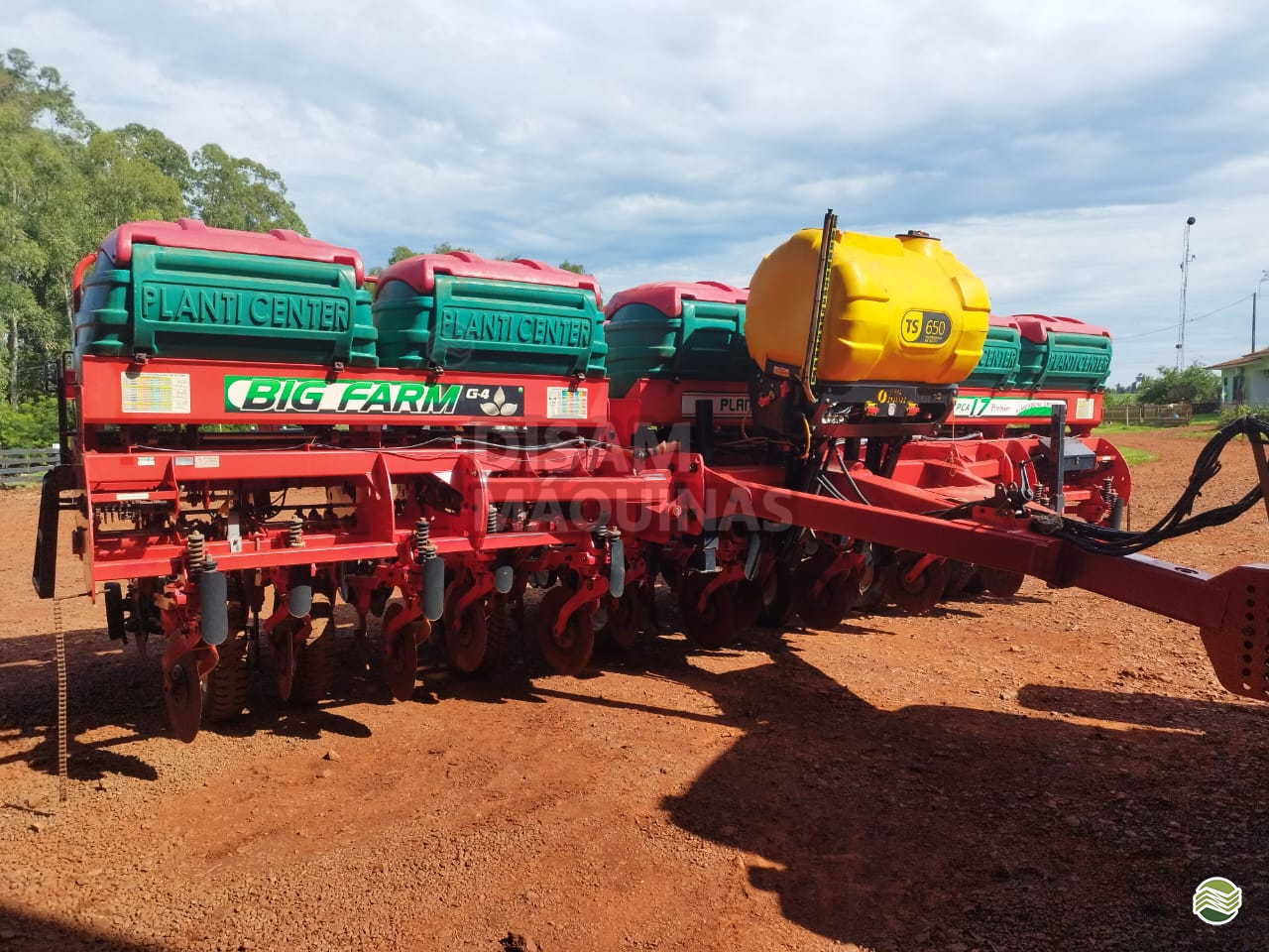 PLANTADEIRA PLANTI CENTER BIG FARM PCA 17 Disam Máquinas - Stara MEDIANEIRA PARANÁ PR